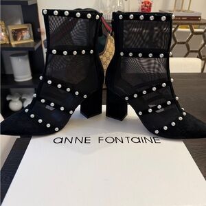 Anne Fontaine Black Pearl Stud Mesh Ankle Boots Pointed Toe Size 38 NWT